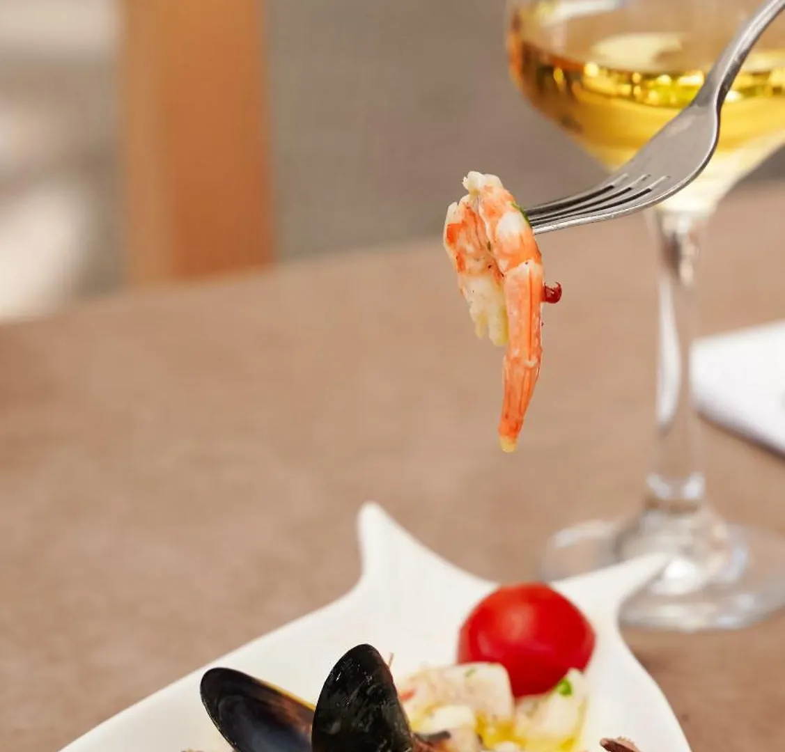 Hotel Kapri ゴーレム アルバニア