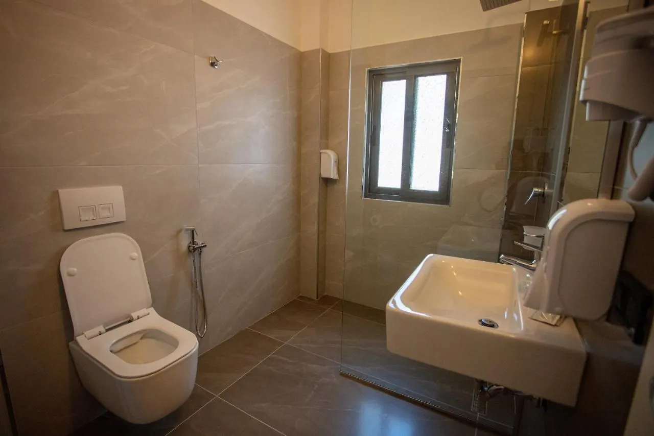 Hotel Kapri Golem  4*, Golem (Tirana) Albania